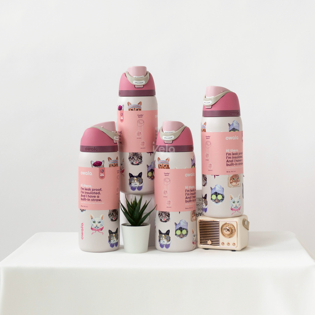 💧Owala💧 UO Exclusive Freesip 32oz (Pink Cat Collage)