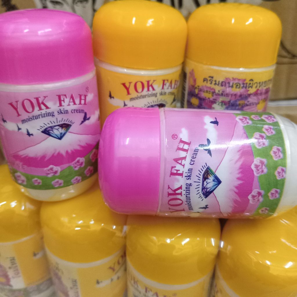 ครีมหยกฟ้า ครีมภูเขา โบราณ คละสี  สโนว์ yokfah snow hazeline cream lock moist 50g
