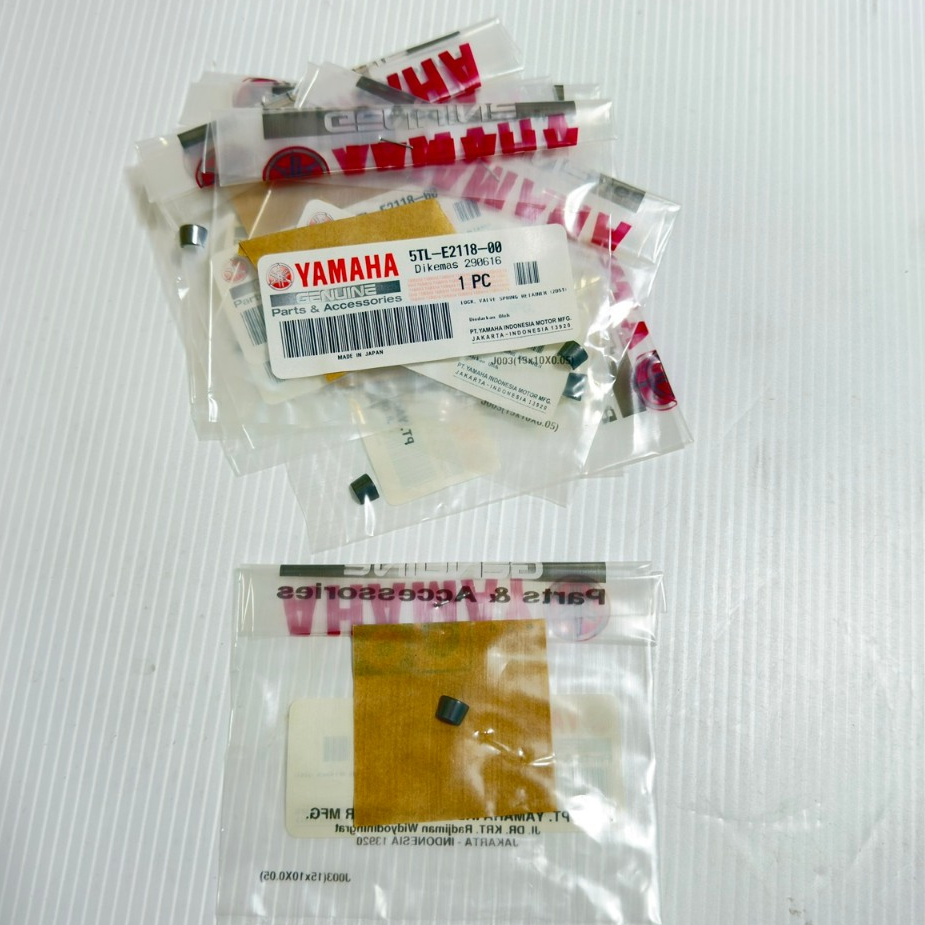 เล็บวาล์ว ปะกับล็อควาล์ว รหัส 5TL-E2118-00 เป็นของเท้ YAMAHA  ราคาต่อ 1ชิ้น