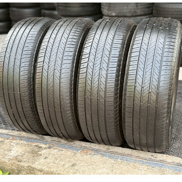 ยาง% 225/65R17 Bridgestone  ปี 2021-2022 ดอกแน่นๆยางสวยๆ(ราคา/เส้น)