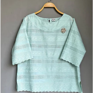 เสื้อลูกไม้คอตตต้อน 100%