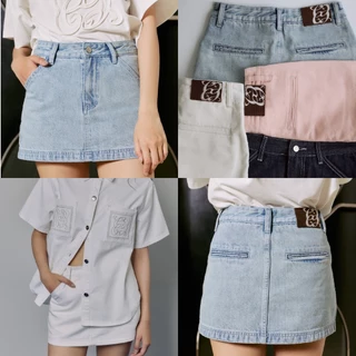 CHUUCHOP - Auburn Denim Skirt กระโปรงยีนส์เอวสูง ทรงสวยแมทช์ง่าย เก็บสัดส่วนได้ดี พร้อมซับกางเกง (C8610)