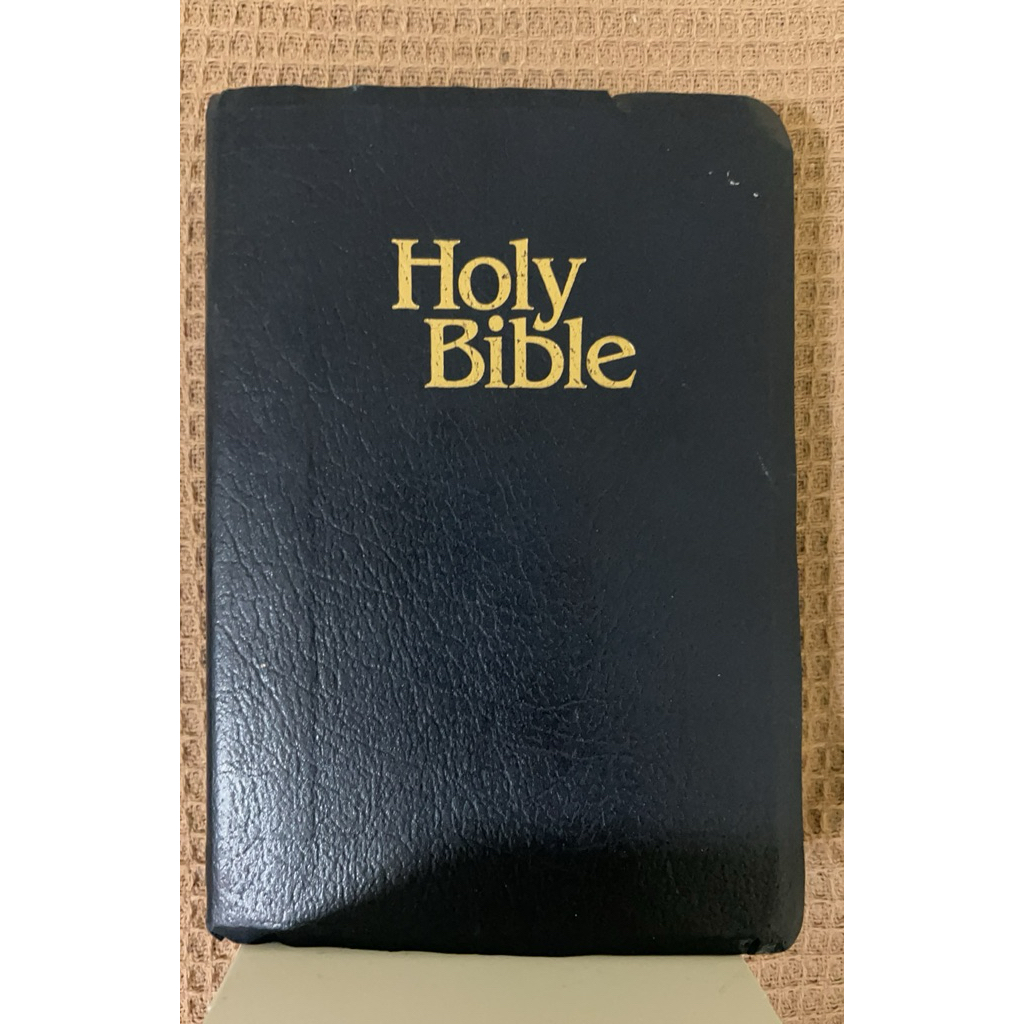 holy bible nkjv มือสอง