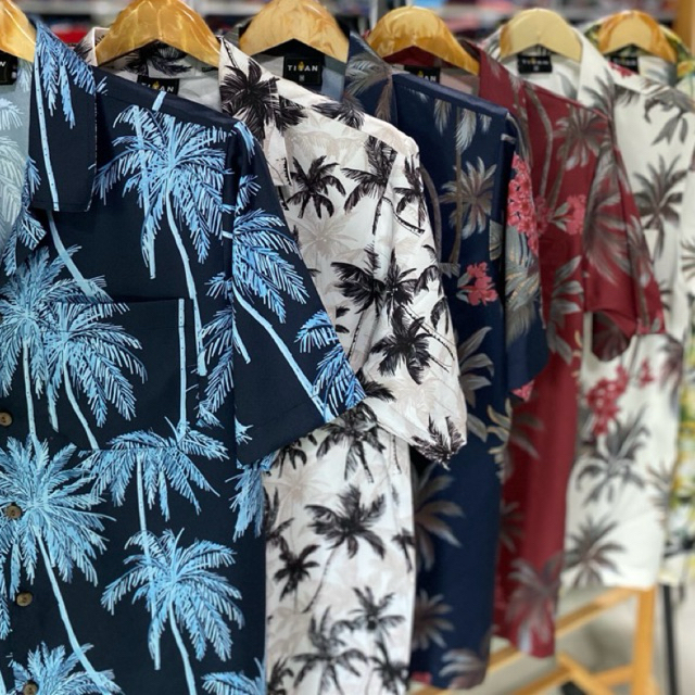 เสื้อฮาวายผ้าไหมอิตาลี รวมลายมะพร้าวใส่เที่ยวชิคๆ