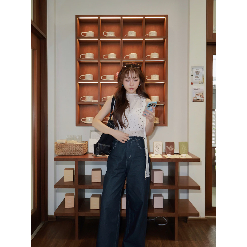 SHUUXME Airy top (เสื้ออคอปีนมีซับในในตัว)