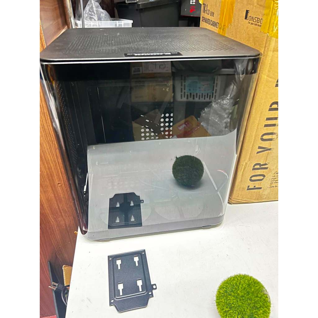 jonsbo TK-1 M-ATX/ITX แหวนกระจกนิรภัยใส รองรับสูงสุด 160 มม. และ 240 มม. ครบกล่อง ใช้งานปกติ