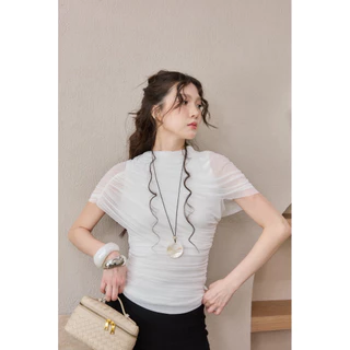 LAYER TOP เสื้อผ้าตาข่ายดีเทลเลเยอร์แน่นๆ ผ้าดีมีซับใน คัตติ้งเนี๊ยบพร้อมซิปหลัง แมทช์กับกางเกงทรงไหนก็รอด
