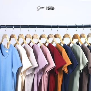 Serene's Choice เสื้อคอยู แขนสั้น เข้ารูป Body fit คลาสสิค ปักโลโก้ Serene เสื้อยืดผู้หญิง