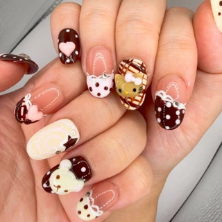 gitter grace เล็บปลอมคุมะ คิตตี้ ทำมือ handmade งานคนไทย ปั้นนูน ไซต์ S M raf by anail.byam ทรงมน แถมกล่องกายวตะไบ