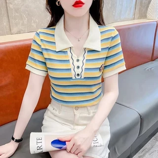 เสื้อโปโลแขนสั้นลายทางสำหรับผู้หญิง – ดีไซน์โดดเด่น สินค้าใหม่รับซัมเมอร์ 2026 – ลุคที่ดูอ่อนเยาว์และมีระดับ