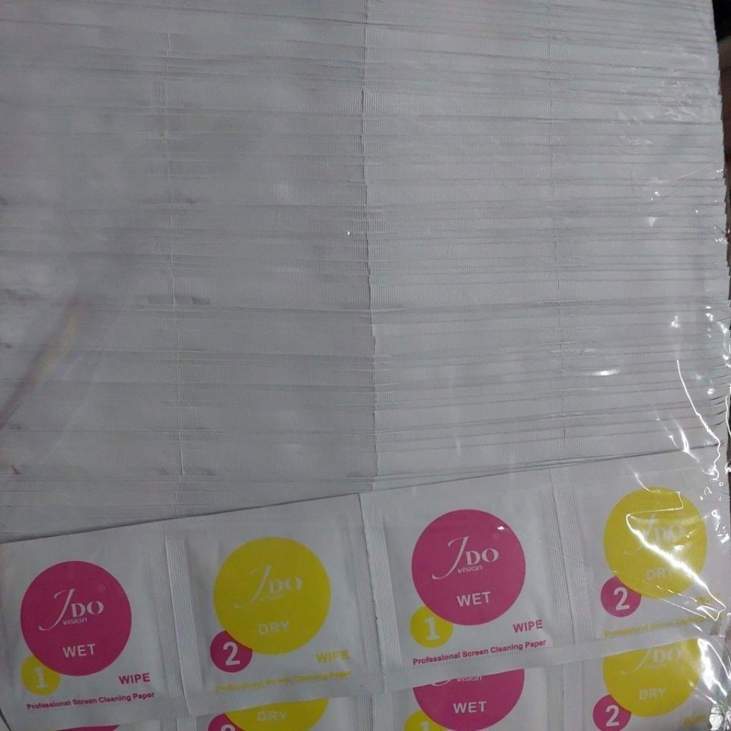 100 ชุด ผ้าเช็ดทำความสะอาด  หน้าจอ LCD 2 ชิ้น ผ้าเช็คทำความสะอาดหน้าจอโทรศัพท์ ผ้าแอลกอฮอล์ + ผ้าแห้ง  100ชุด