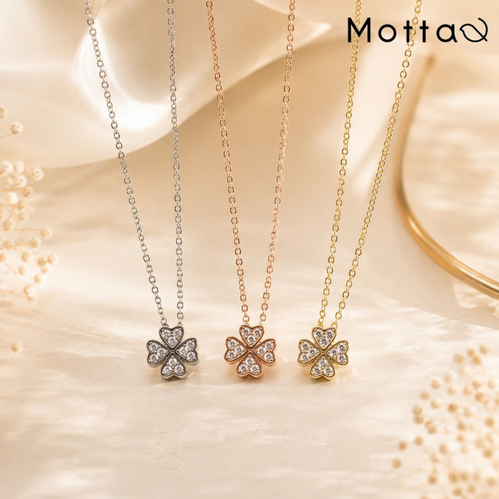 Motta Necklace สร้อยคอชุบทองคำขาว จี้ดอกไม้เพชรเกรดพรีเมียม ตัวเรือนเงางาม น้ำหนักเบา