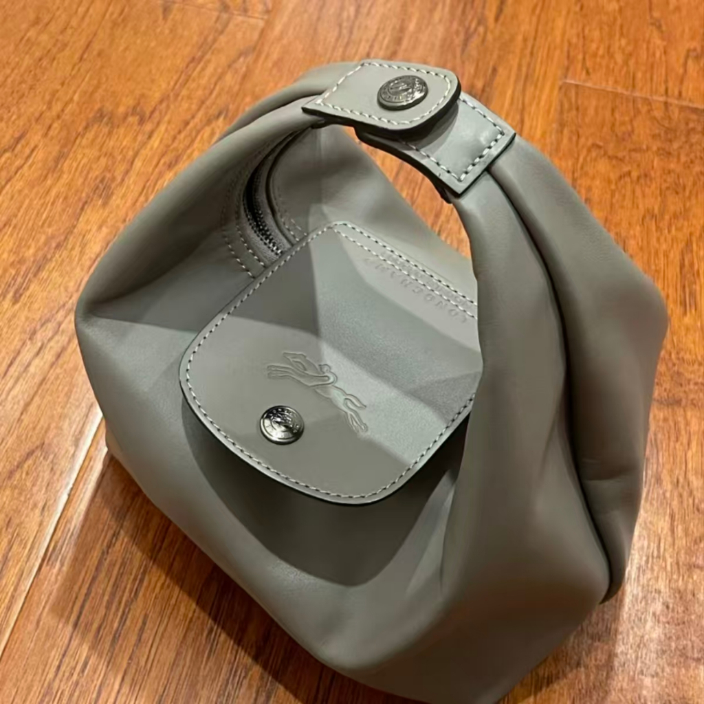 กระเป๋าถือ LONGCHAMP Le Pliage Xtra 18 ทรงเตี๊ยม หนังวัว รูปที่ 3