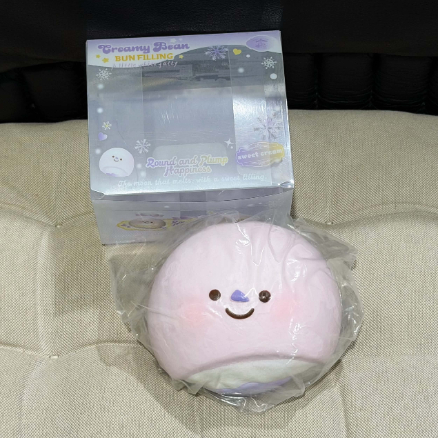 (ของแท้/มือ1) Lisa Snowman Cream Bun Squishy สกุชชี่ลิซ่า สโนว์แมนบัน สีม่วง นุ่ม สโลว์