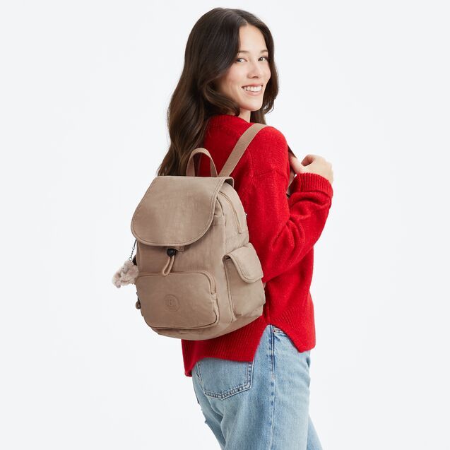 กระเป๋า KIPLING รุ่น CITY PACK S Tan Beige