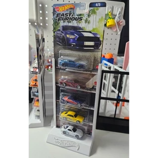 ​ชั้นวางรถ Hot Wheels แพคพรีเมี่ยม (ใส่ได้ 5 คันครบเซ็ต)