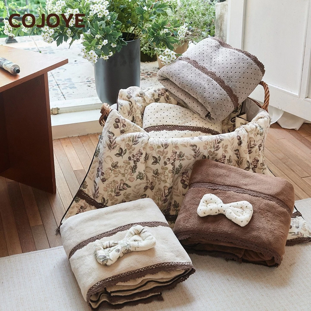 COJOYE ผ้าเช็ดตัวสำหรับผู้หญิง ผ้าเช็ดตัว พร้อมส่ง มีคุณสมบัติต้านเชื้อแบคทีเรีย ดูดซับได้ดี และอ่อนนุ่ม ของขวัญ