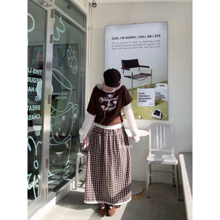 Damee Skirt | กระโปรงยาว แต่งชายลูกไม้