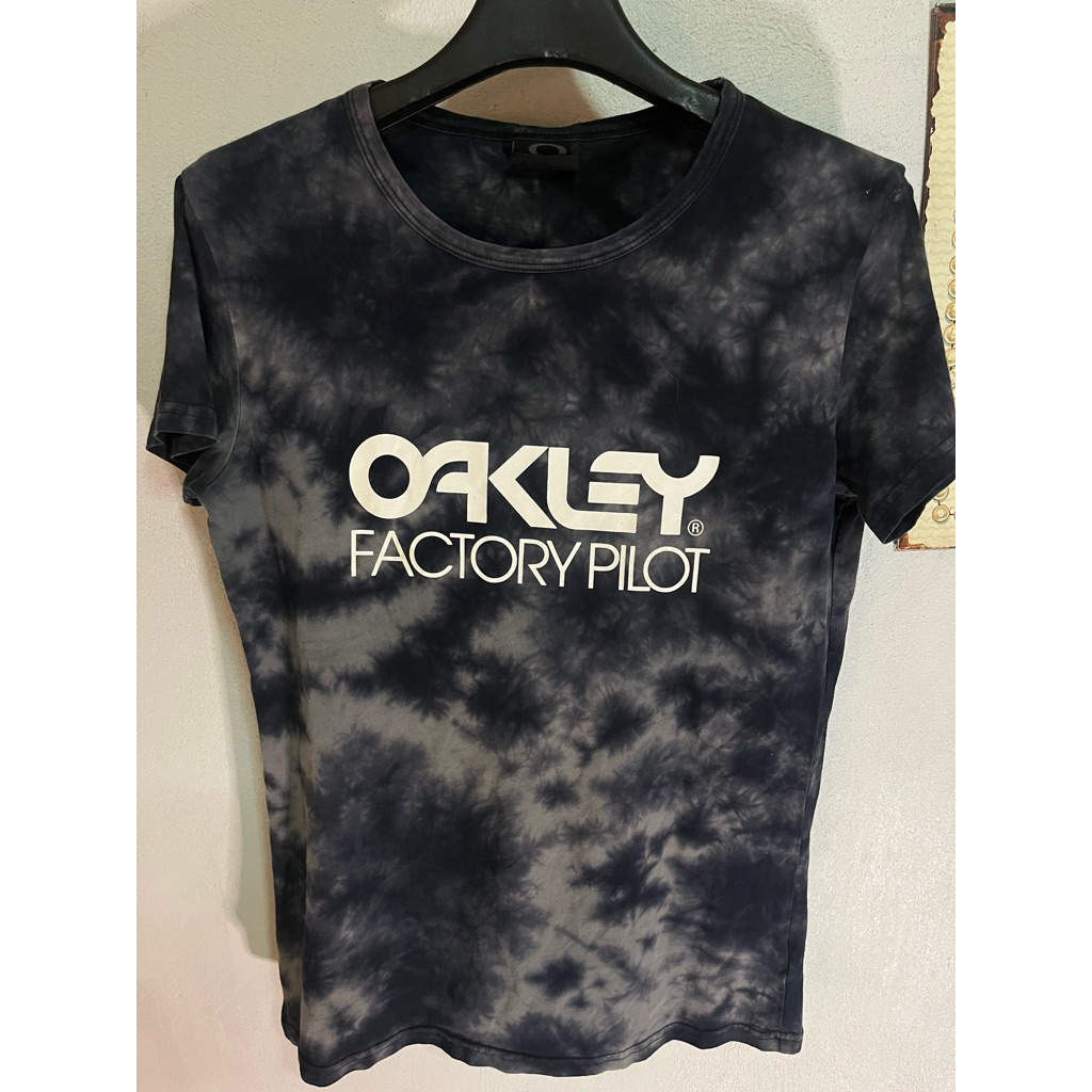 oakley t-shirt มือสอง