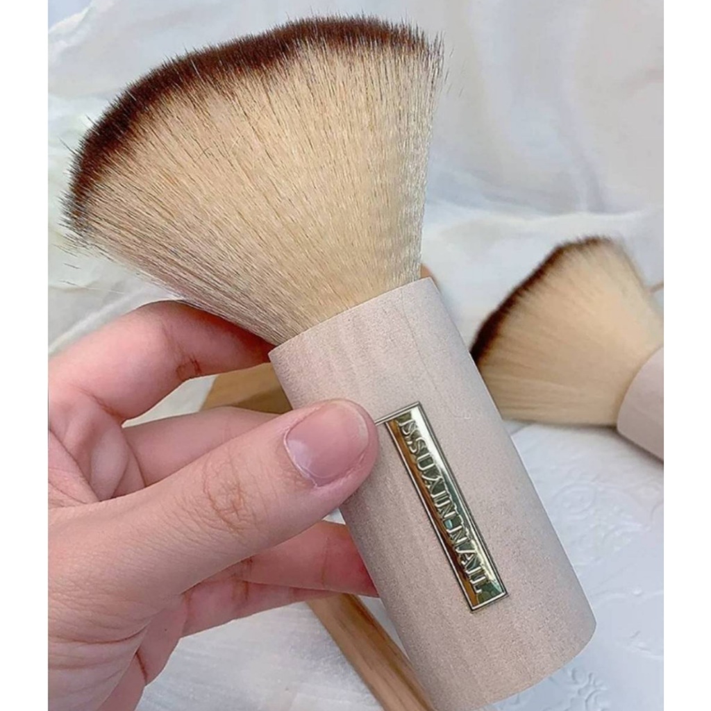 SUXIN🇨🇳​ แปรงปัดฝุ่นด้ามไม้กลม Round Brush วางตั้งได้ ขนนิ่ม ใช้ปัดฝุ่นเล็บ●อุปกรณ์●โต๊ะทำเล็บ