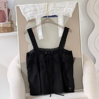 SISSY : Luna Lace Top (XS-XXL) เสื้อสายเดี่ยวผ้าลินิน แต่งลูกไม้ ดีเทลจับจีบหน้า ผ้านุ่มพริ้ว ใส่สบาย