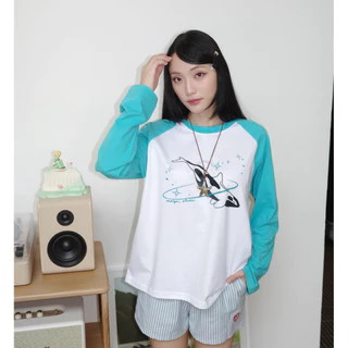 resign studio - เสื้อ Raglan เสื้อขาวแขนเขียว🧤📟
