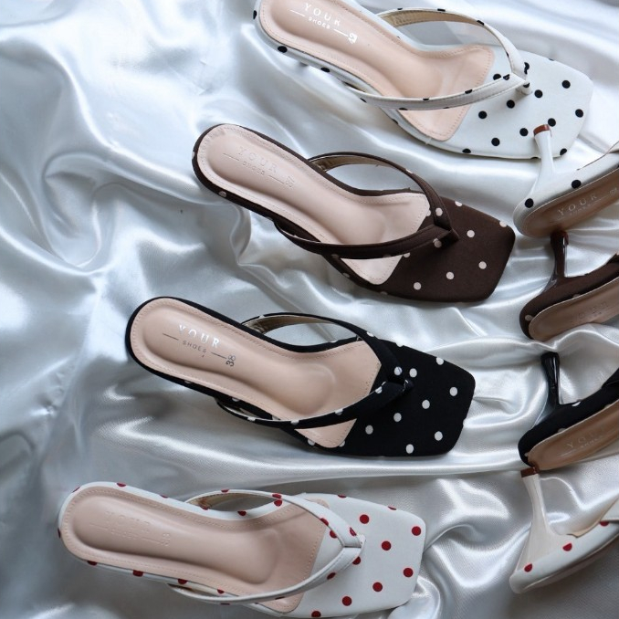 YOURSHOES K3 / รองเท้าส้นสูง 3นิ้ว รองเท้าหูหนีบ รองเท้าPolkadot