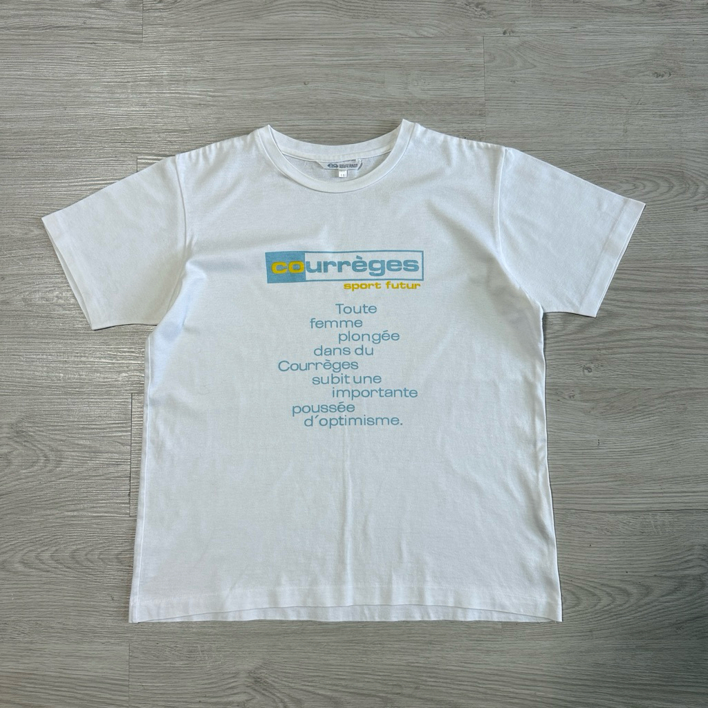 เสื้อยืด 90s Courreges (รอบอก 40“)ส่งฟรี