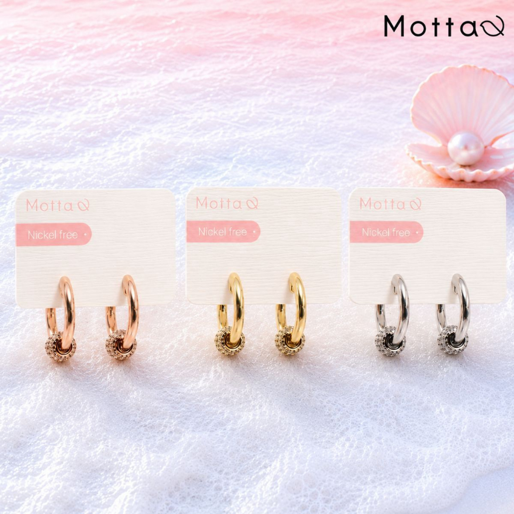 Motta Earring ต่างหูติดหูชุบทองคำขาว ห่วงเกลียวทวิสต์ประกบห่วงเพชร ลุคเรียบหรูคลาสสิก
