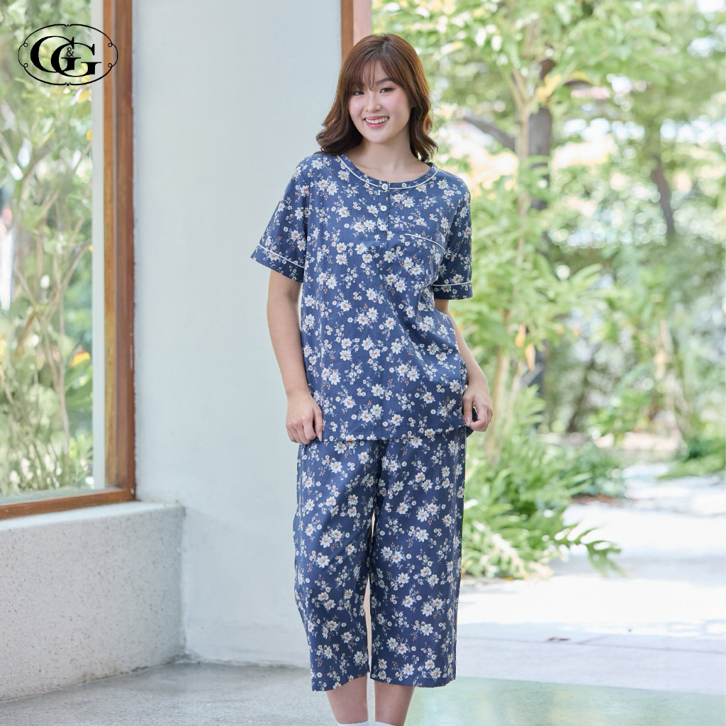 G&G ชุดนอน เสื้อแขนสั้นคอกลม กางเกงขาสี่ส่วน ผ้าคอตตอน Little Daisy Collection EN3C010
