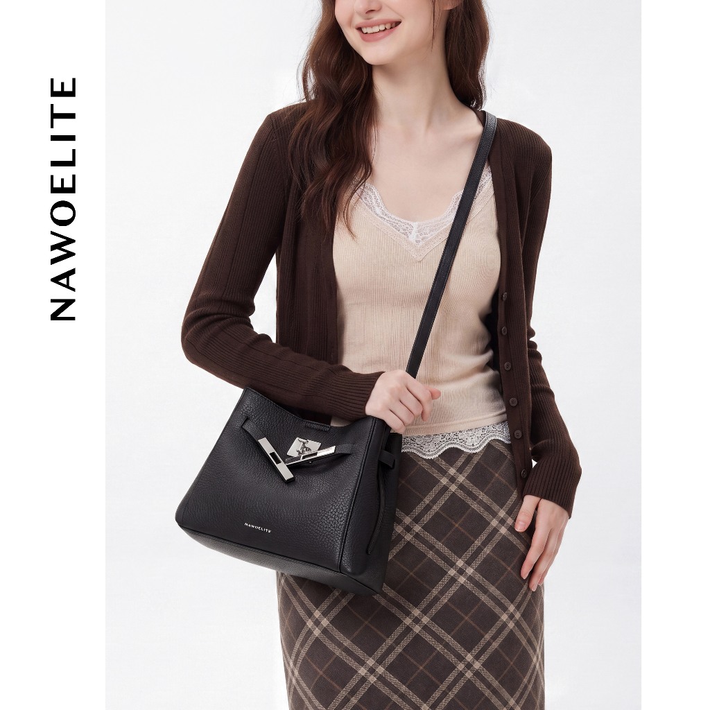 NAWOELITE Classic Kaira Bag เรียบง่ายกระเป๋าสะพายไหล่ หนังPU กระเป๋าถือ กระเป๋า กระเป๋าสะพายข้าง ของขวัญสำหรับผู้หญิง
