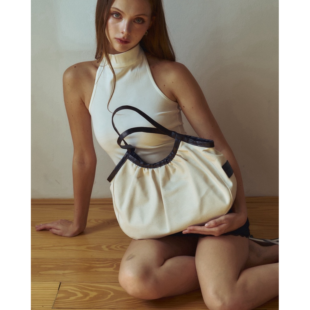 bemyblair__official : bmb classic bag