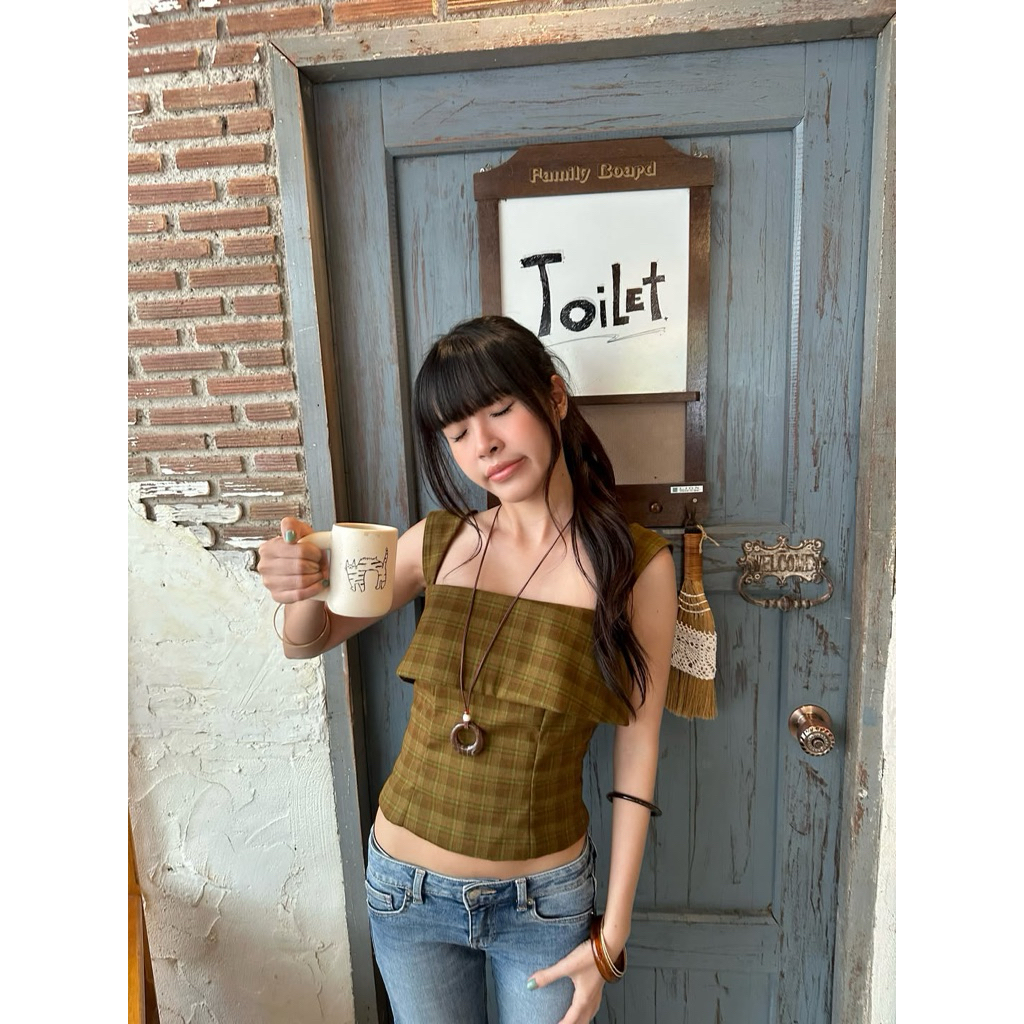 Bombshell - Olive It Top เสื้อปาดไหล่ ทรงคอร์เซ็ต