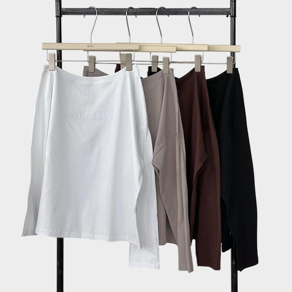 Atipashop - Avalyn Bardot Top เสื้อปาดไหล่ ทรงสวยใส่สบาย ดีเทลปักนูนตรงอก