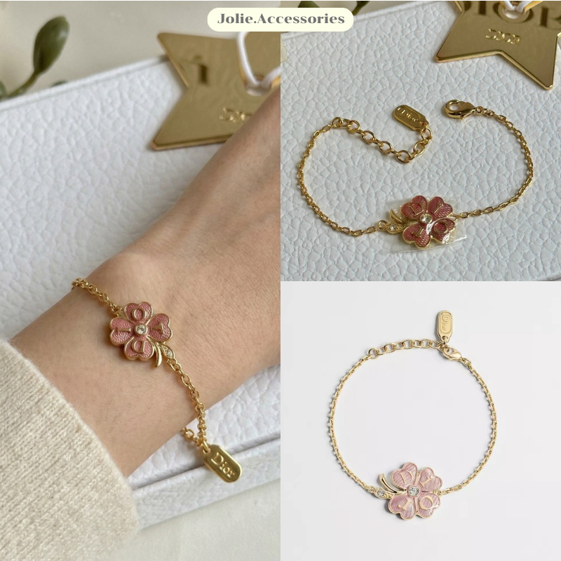 (D306) สร้อยข้อมือ D  มาใหม่ชนshop งานสวย ลัคชูสุดๆ มีปั๊มตัวแบรนด์ ♡
