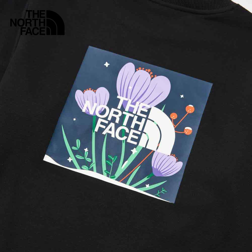 THE NORTH FACE WOMEN FLOWER CREW GRAPHIC(ขนาดสินค้าไซส์ ASIA/AP) - TNF BLACK เสื้อสเวตเตอร์ ผู้หญิง — صورة 4