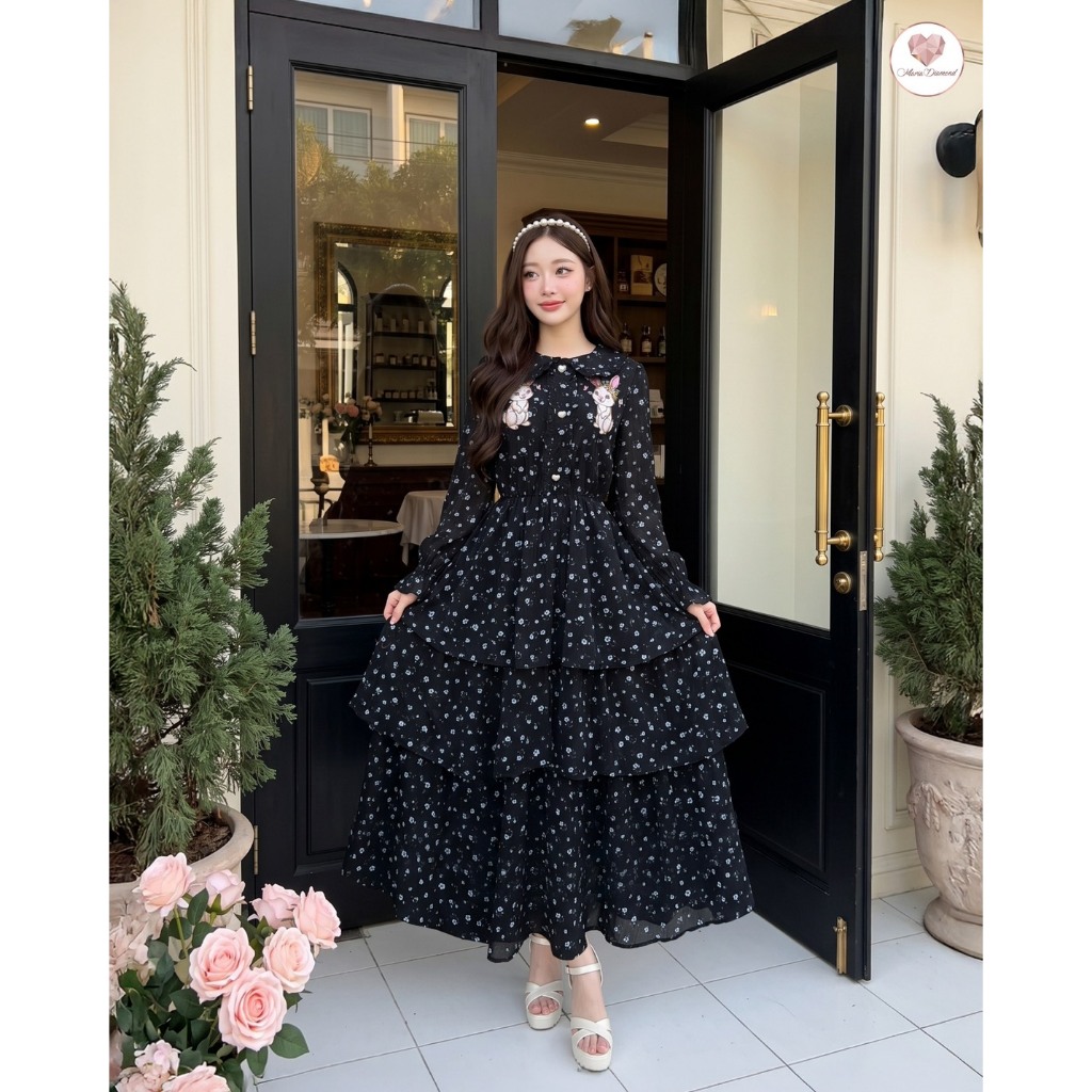 (มีถึง3XL) สีดำ Jet Black Dress เดรสยาวผ้าชีฟองพิมพ์ลาย เอวสม็อค แต่งกระดุมหน้า ปักกระต่าย คอบัว ซิปหลัง มีซับใน