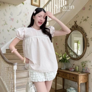Freya top : เสื้อแขนตุ๊กตา คอระบาย ตัวยาว ลูกไม้คาดอกซีทรู เนื้อผ้าคอตตอน KN.Clothes