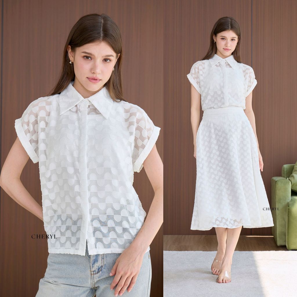 Cheryl brand - Raven Shirt in White Textured Fabric / เสื้อเบลาส์ สีขาวปกเชิ้ต