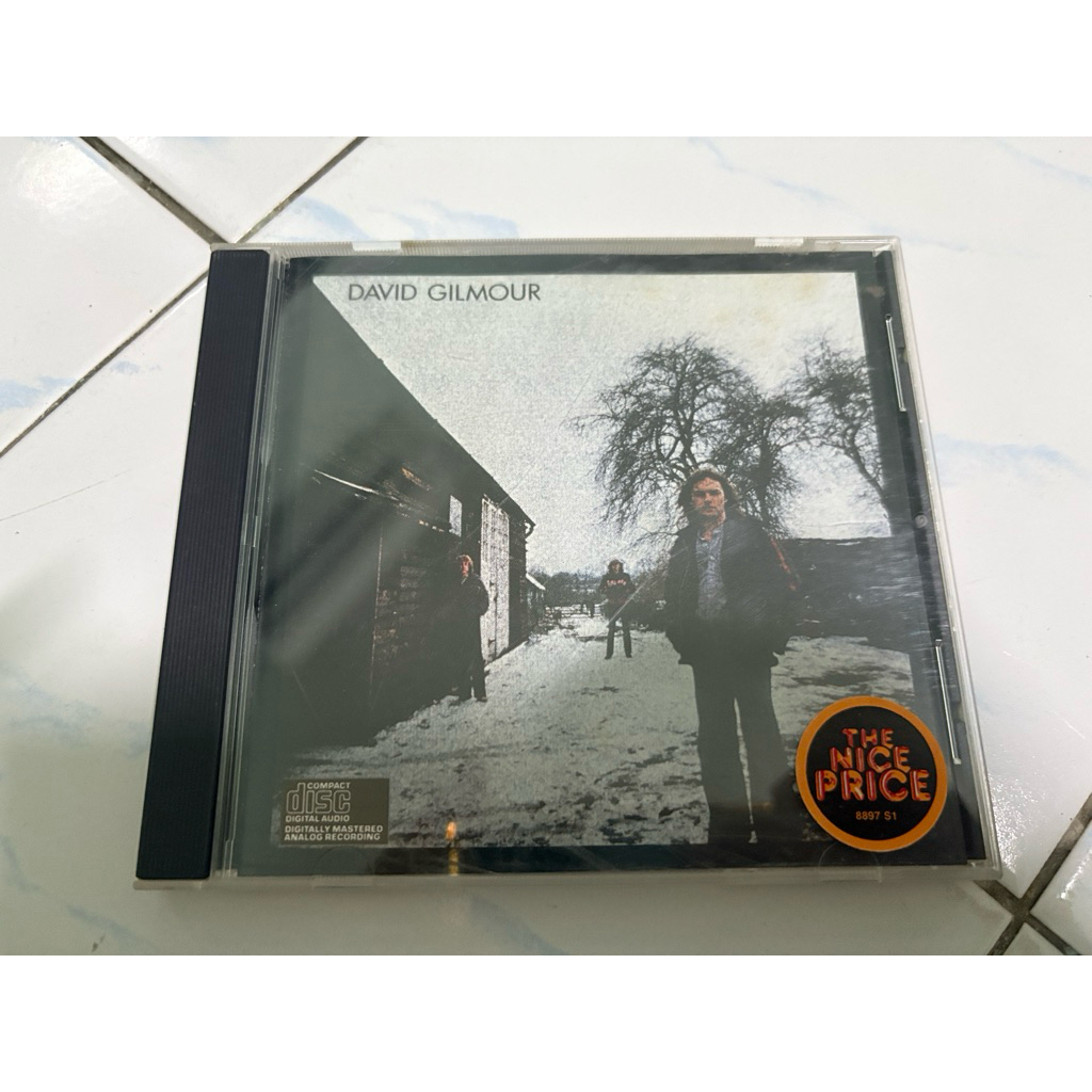 CD : DAVID GILMOUR - DAVID GILMOUR.