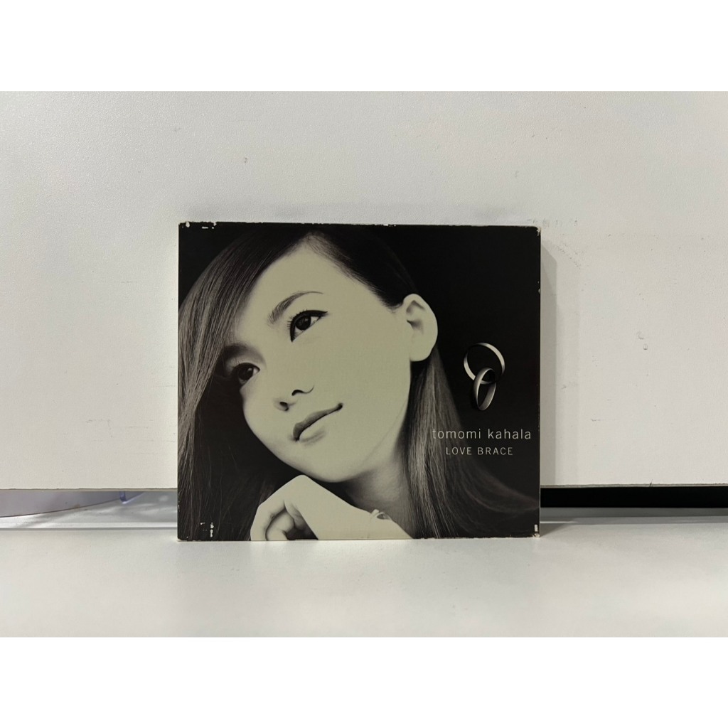 1 CD MUSIC ซีดีเพลงสากล tomomi kahala LOVE BRACE (K9A3)