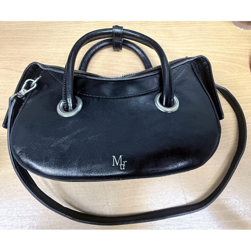 กระเป๋า MUR รุ่น Pony Bag Vegan .