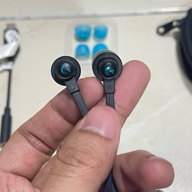 logitech g333 หูฟังมือสองสภาพดี