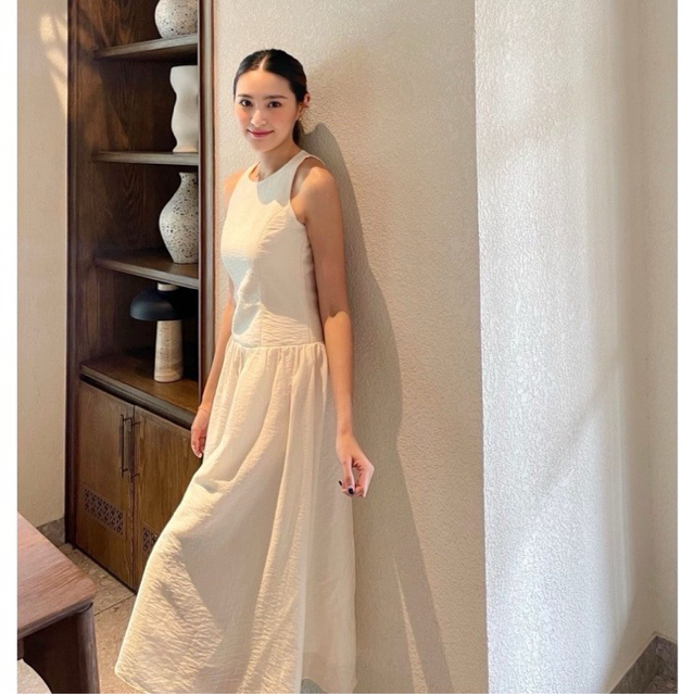 BROWN.BKK - GARDEN DRESS สวยน่ารักแบบอ่อนโยนมากๆ เดรสแบบที่ใครเห็นก็ต้องตกหลุมรัก ขึ้นไม่ไหว