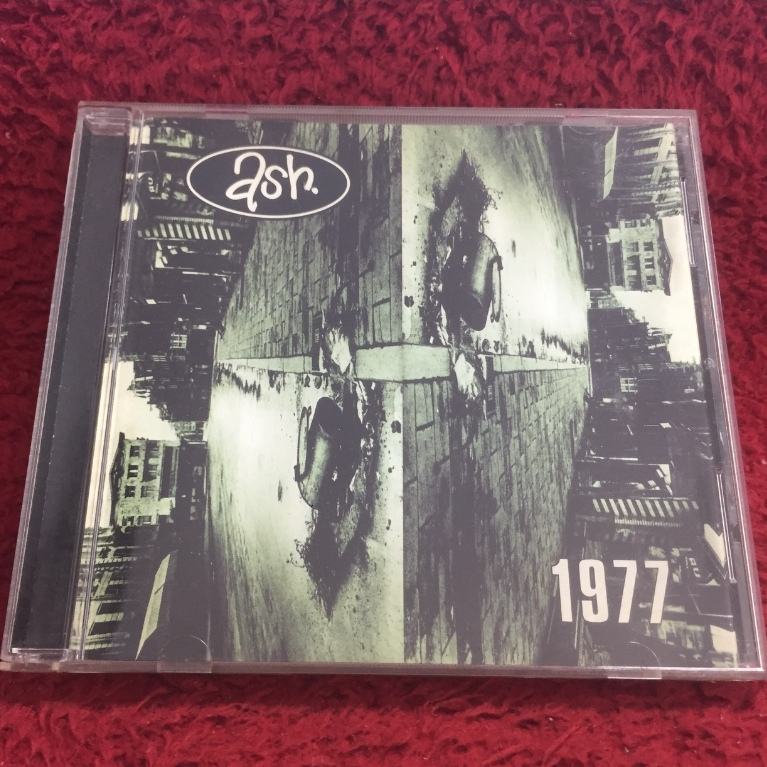 CD Ash – 1977 สภาพตามปก CA123-93