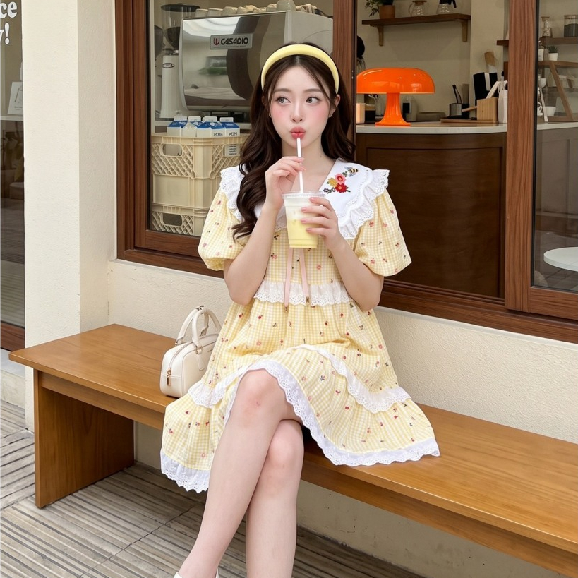 (มีถึง3XL) สีเหลือง Noey Scott Dress เดรสทรงปล่อยผ้าคอตตอนสก็อต ปกงานปักกระดุมหน้าสวมหัว มีซับใน
