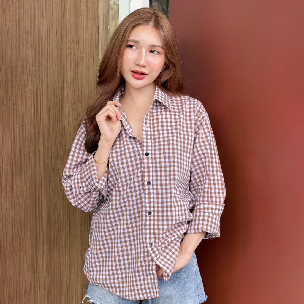 takayay brand เสื้อเชิ๊ต สก๊อตน้ำตาลกลาง **เช็คขนาดจากตางรางไซซ์ของทางร้านเท่านั้น** เสื้อเชิ้ตสก๊อต ผ้าคอตตอนทวิล