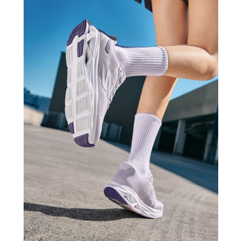 Skechers สเก็ตเชอร์ส รองเท้าวิ่งผู้หญิง Women GOrun Glide-Step Vortex Shoes - 129827-LAV (latest) — صورة 3