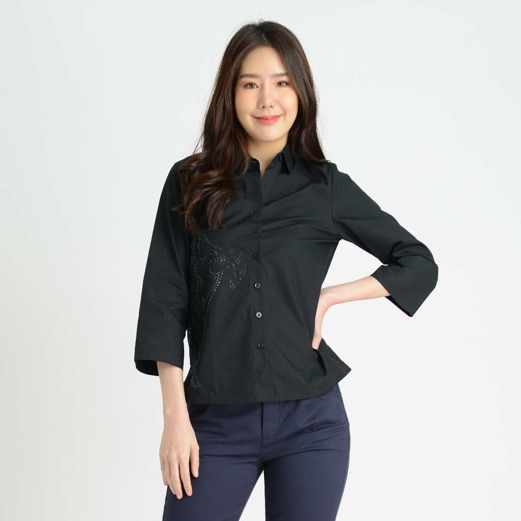 GSP จีเอสพี เสื้อเชิ้ตคอตตอน สีดำ แขนสี่ส่วน แต่งเพชรรูปม้า PP36BL