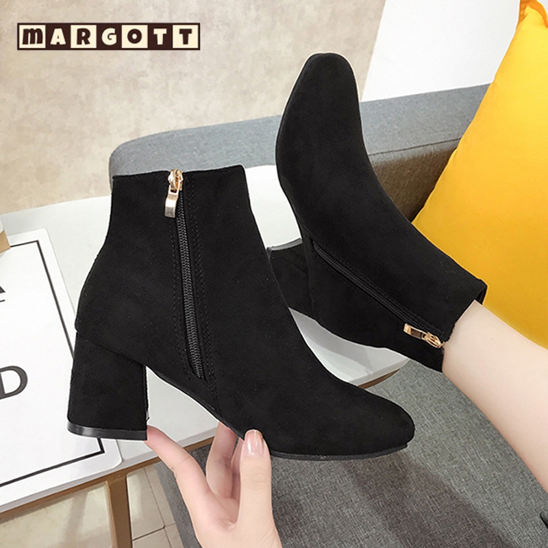 【margott9】รองเท้าบูทหญิง อินเทรนด์ ซิปด้านข้าง ขนาด35-40